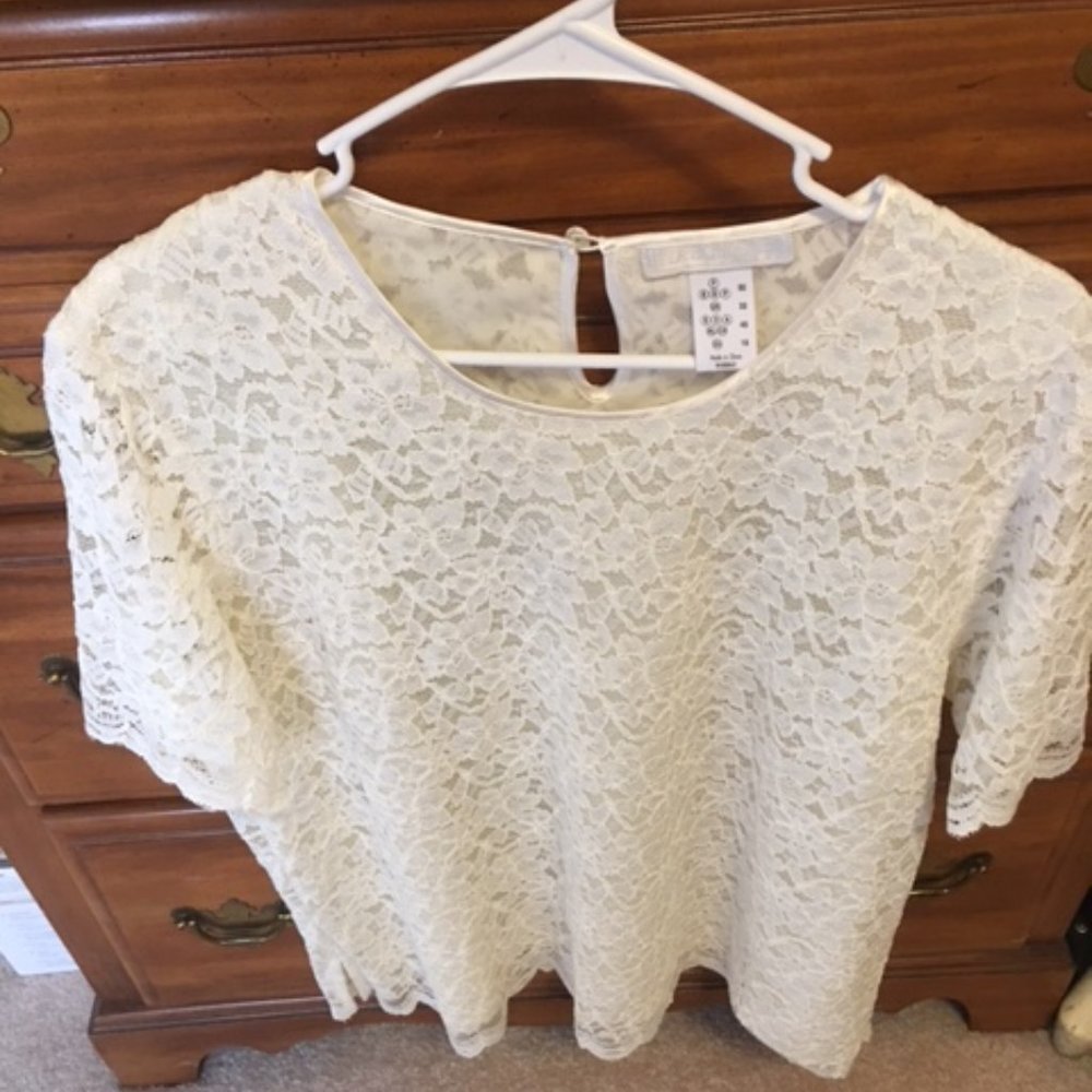 La Boutique Lace Top Size 18